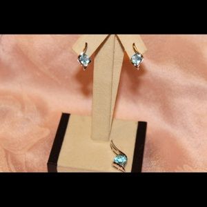 Solid 14kt White Gold Earring And Pendant Set